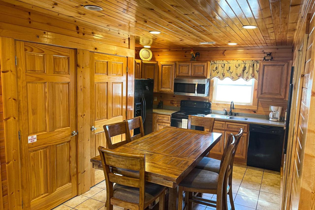 Black Bear Hideaway Cabin Gatlinburg Exterior foto